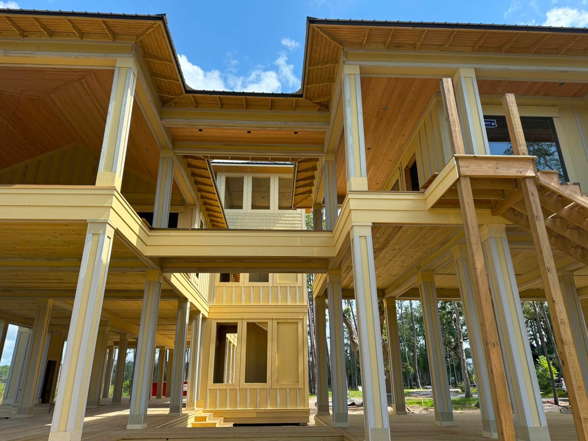 Custom Homes Built From the Ground Up detail 1