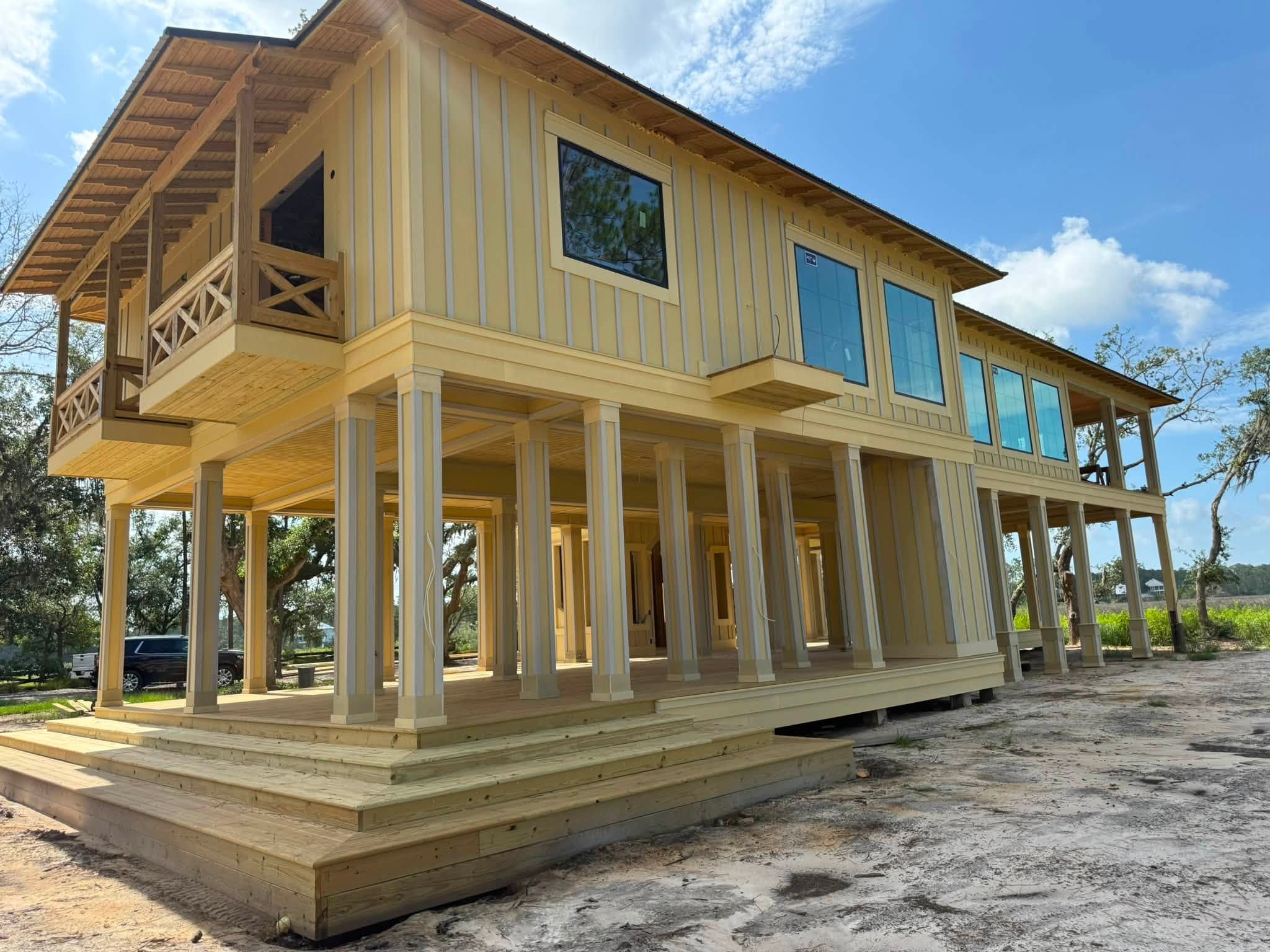 Custom Homes Built From the Ground Up detail 2